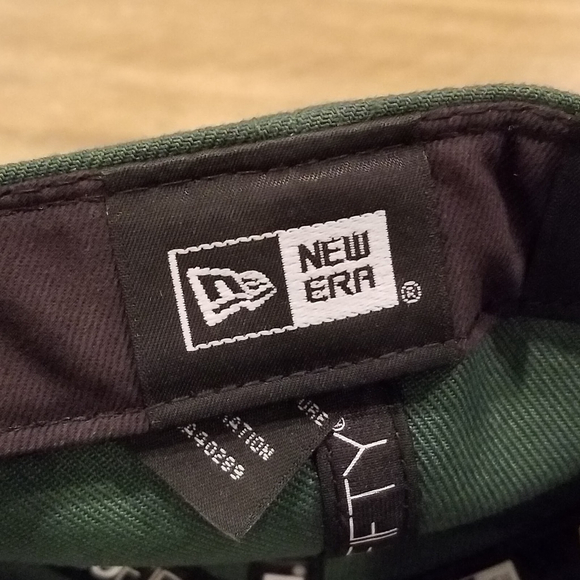 The Hundreds New Era Hat Size 7 1/8 Green White Blondie Beach Logo Fitted - Picture 10 of 12